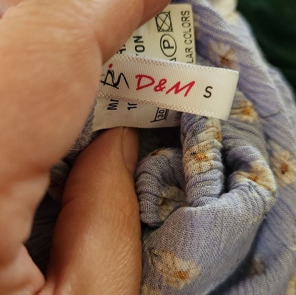 D&M dress - Picture 5 of 7